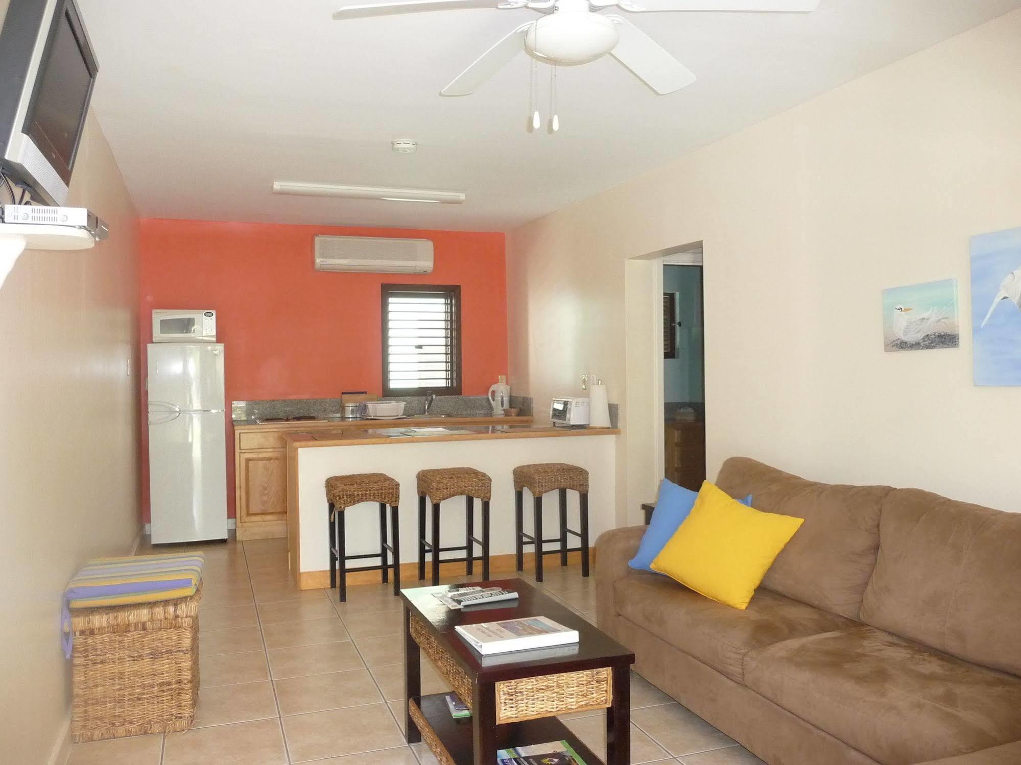 Dickenson Bay Buccaneer Beach Club المظهر الخارجي الصورة